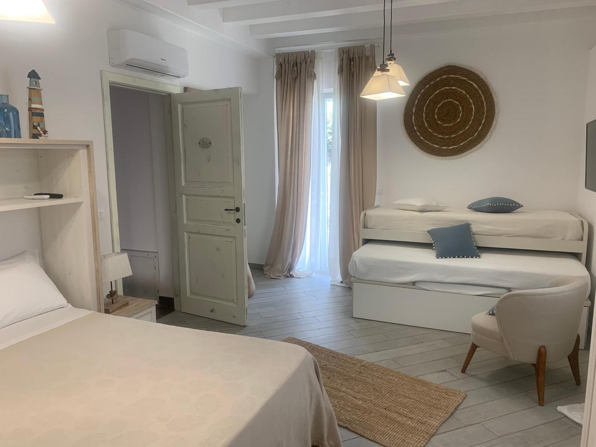 Il Fiore Bianco Bed and Breakfast Capo dʼOrlando Exterior foto