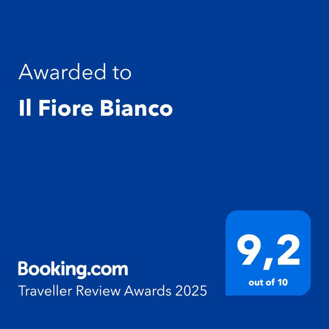 Il Fiore Bianco Bed and Breakfast Capo dʼOrlando Exterior foto